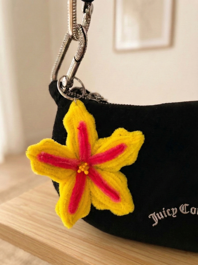 Желтый Брелок-Цветок